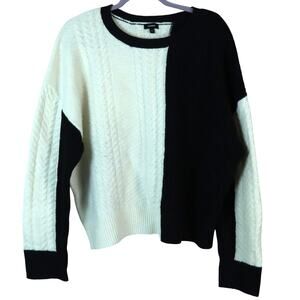 Express Cream and Black Colorblock Sweater Cable Knit Short Boxy Cropped Large